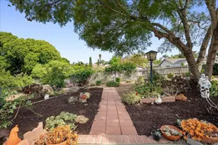 445 Cancun Ct, Fallbrook, CA 92028 - Photo 21