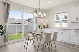 9111 W Bluff Pl, Santee, CA 92071 - Photo 13