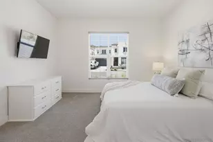 9111 W Bluff Pl, Santee, CA 92071 - Photo 19