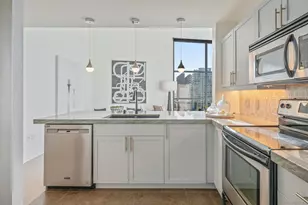 253 10th Ave, San Diego, CA 92101 - Photo 13