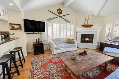  1100 Adella Ave #4, Coronado, CA 92118 - Photo 5