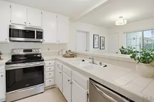 4235 Porte de Palmas, San Diego, CA 92122 - Photo 15