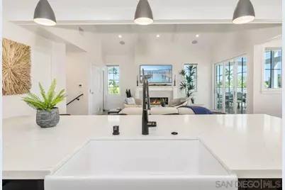  478 Orange Ave, Coronado, CA 92118 - Photo 17