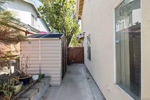 7810 Mission Montana Pl, San Diego, CA 92120 - Photo 19