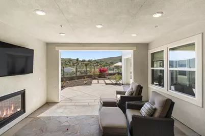 2966 Hayloft Pl, Escondido, CA 92029 - Photo 19