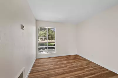  1051 Rock Springs #202, Escondido, CA 92026 - Photo 21