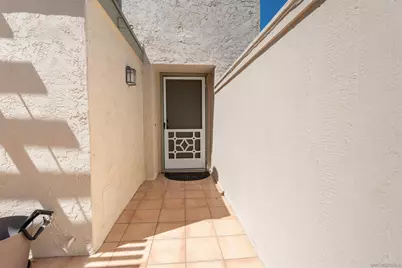  10220 Caminito Pitaya, San Diego, CA 92131 - Photo 17