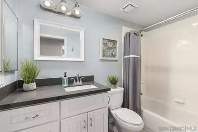  424 Hidden Trails Road, Escondido, CA 92027 - Photo 17