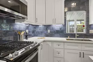 7102 San Bartolo St, Carlsbad, CA 92011 - Photo 3