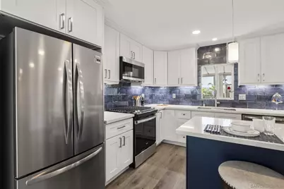  7102 San Bartolo St #11, Carlsbad, CA 92011 - Photo 3