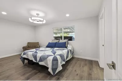  7102 San Bartolo St #11, Carlsbad, CA 92011 - Photo 23