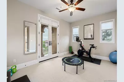  10911 Equestrian Ridge Ct, San Diego, CA 92130 - Photo 33