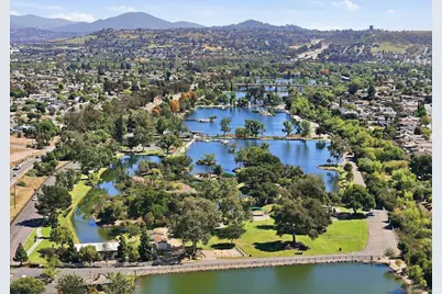  10218 Pebble Beach Drive, Santee, CA 92071 - Photo 45