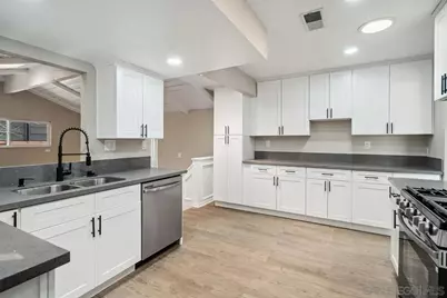  419 W Avenue J10, Lancaster, CA 93534 - Photo 13