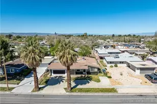 44641 5th St E, Lancaster, CA 93535 - Photo 3