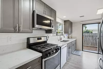  4452 Benfield, San Diego, CA 92113 - Photo 5
