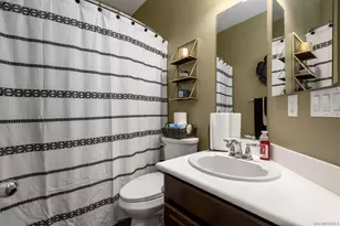 35631 Sainte Foy St, Murrieta, CA 92563 - Photo 17