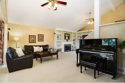  12421 Greens East Rd, San Diego, CA 92128 - Photo 11