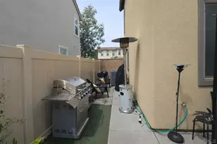 3162 E Painted Crescent, Ontario, CA 91762 - Photo 23