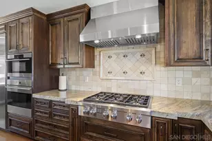 3190 Galloway Dr, San Diego, CA 92122 - Photo 7