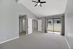 8878 Regents Rd, San Diego, CA 92122 - Photo 25