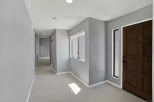 8878 Regents Rd, San Diego, CA 92122 - Photo 9