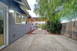 9574 Danancy Ct, Spring Valley, CA 91977 - Photo 5