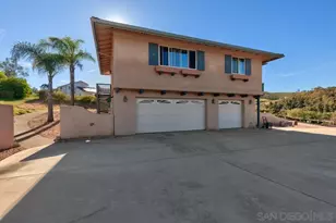 29737-39 Margale Ln, Vista, CA 92084 - Photo 9