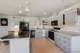 29737-39 Margale Ln, Vista, CA 92084 - Photo 49