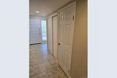  4044 Loma Riviera Cir, San Diego, CA 92110 - Photo 23