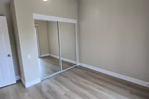 4044 Loma Riviera Cir, San Diego, CA 92110 - Photo 37