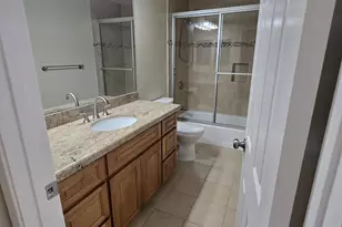 4044 Loma Riviera Cir, San Diego, CA 92110 - Photo 35
