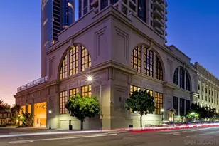 700 W E St, San Diego, CA 92101 - Photo 49