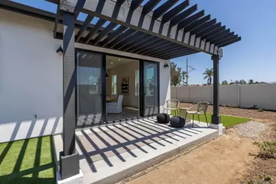  702 Passion Court, Vista, CA 92083 - Photo 9