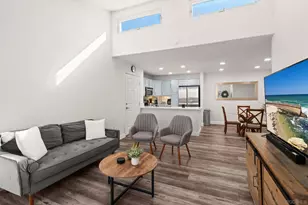 5252 Balboa Arms, San Diego, CA 92117 - Photo 1