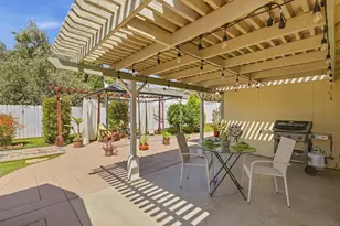 1949 Clover Way, Escondido, CA 92026 - Photo 27