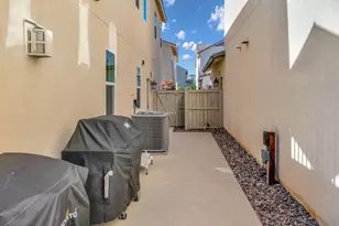 21715 Deer Grass, Escondido, CA 92029 - Photo 43