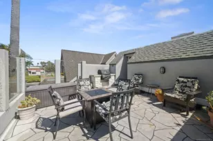 749 Zanzibar Ct, San Diego, CA 92109 - Photo 9