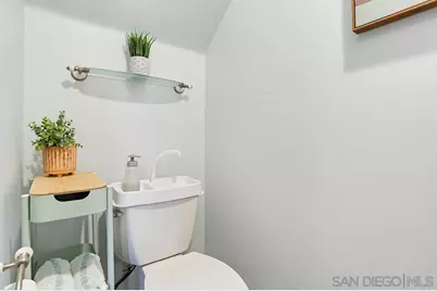  3466 Seabreeze Walk, Oceanside, CA 92056 - Photo 9