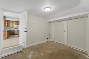 1935 Goldfield, San Diego, CA 92110 - Photo 25