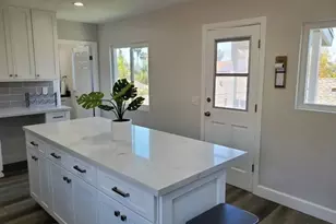 1558-1564 Ebers St, San Diego, CA 92107 - Photo 59