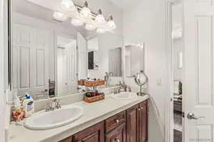 1077 Village Dr, Oceanside, CA 92057 - Photo 19