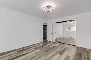 2388 Grand, San Diego, CA 92109 - Photo 19