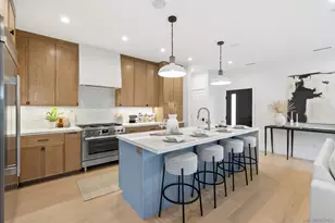 1375 Pacific Beach Dr, San Diego, CA 92109 - Photo 9