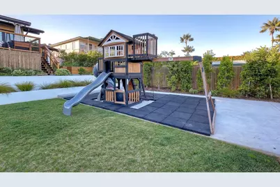  2980 Nichols St, San Diego, CA 92106 - Photo 63