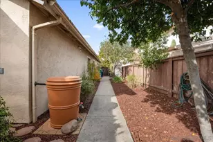 11459 Grassy Trail Dr, San Diego, CA 92127 - Photo 31