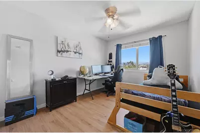  654 Schafer Place, Escondido, CA 92025 - Photo 21