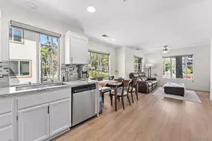 10386 Wateridge Cir, San Diego, CA 92121 - Photo 17