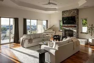 1092 Evergreen St, San Diego, CA 92106 - Photo 9