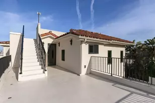 1092 Evergreen St, San Diego, CA 92106 - Photo 59